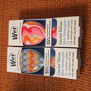 WET BRUSH BRAND ORIGINAL MULTI COLORS MINI DETANGLER BRUSHES BUNDLE OF 2